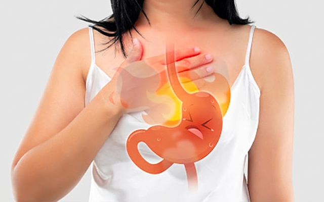 Ddifferent causes of acidity problems including GERD, gastritis, peptic ulcers, gallbladder issues, and functional dyspepsia, highlighting symptoms like heartburn, bloating, nausea, and discomfort, with advice to seek proper diagnosis.